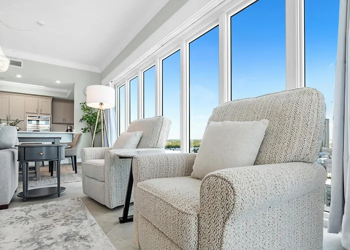 Phoenix Gulf Towers 1508 Apartment