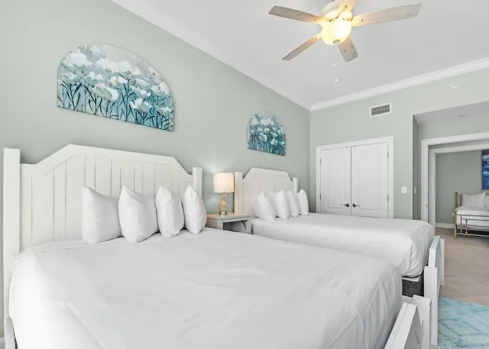 Phoenix Gulf Towers 1508 Apartment